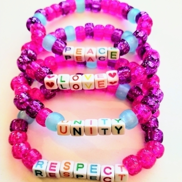 STACKABLE PLUR Set Kandi Bracelet Bundle - Picture 2 of 5